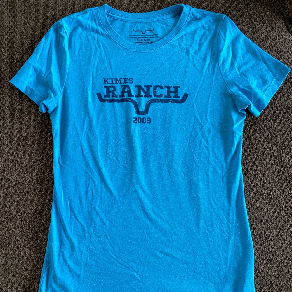 Kimes Ranch blue fitted tee
